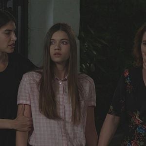 Foto La señora Fazilet y sus hijas