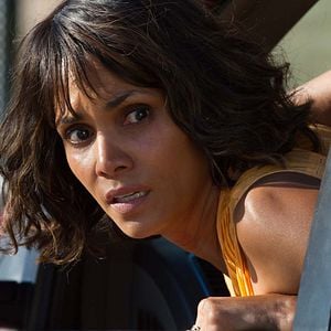 Foto Mujer en llamas