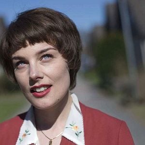 Foto Un hombre gruñón