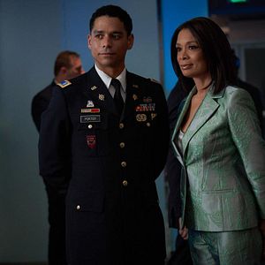 Foto Charlie Barnett