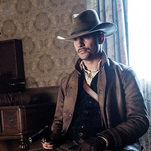 Foto Logan Marshall-Green