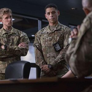 Foto Charlie Barnett