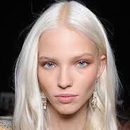 Foto Sasha Luss