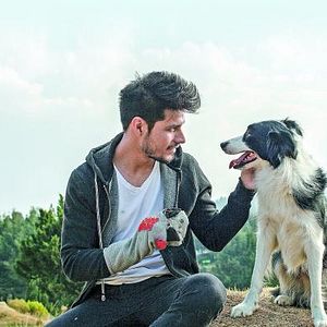 Foto Cometa: Él, su perro y su Mundo