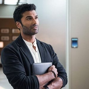 Foto Sendhil Ramamurthy