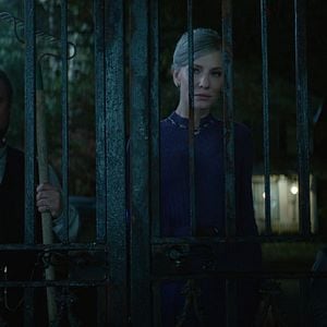 Foto La casa con un reloj en sus paredes