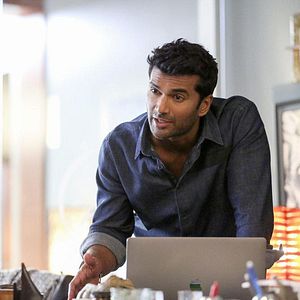 Foto Sendhil Ramamurthy