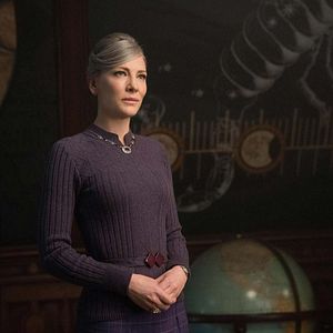 Foto La casa con un reloj en sus paredes