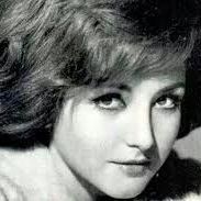 Foto Angélica María