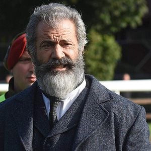 Entre la razón y la locura - Película 2019.mx