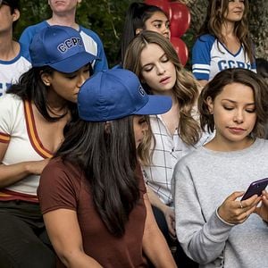 Foto Jessica Parker Kennedy