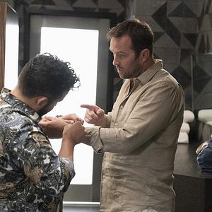 Foto Sullivan Stapleton