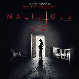 Foto Malicious: en el vientre del diablo