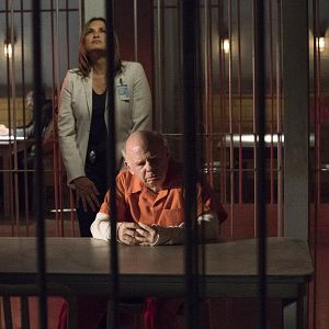 Foto La Ley Y El Orden: UVE