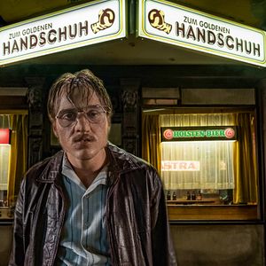 Foto The golden glove