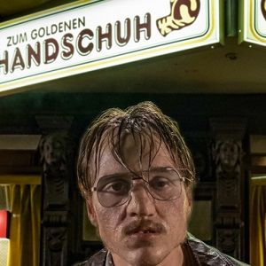 Foto The golden glove