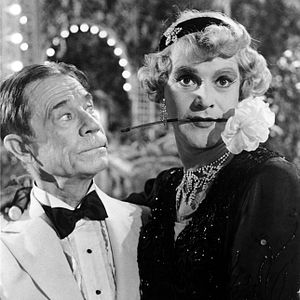 Foto Con faldas y a lo loco