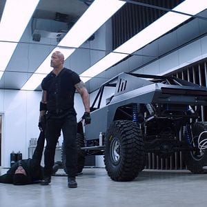 Foto Rápidos y furiosos: Hobbs & Shaw