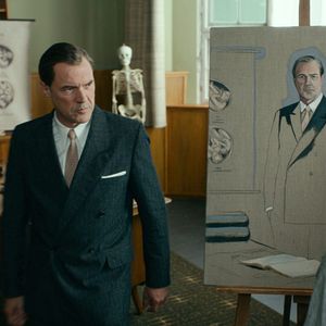 Foto Never look away