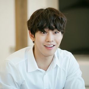 Foto Ahn Hyo-Seop