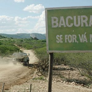 Foto Bacurau: Tierra de nadie