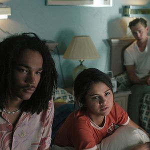 Foto Los muertos no mueren