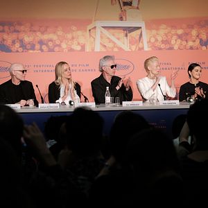 Foto Los muertos no mueren