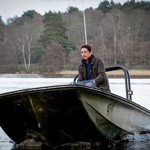 Foto Agente bajo fuego