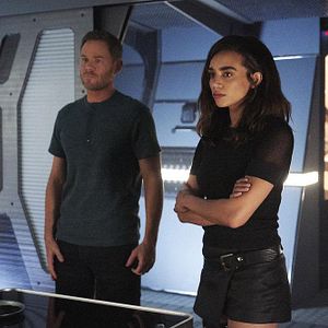 Foto Hannah John-Kamen