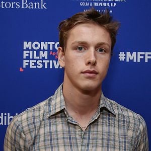 Foto Harris Dickinson