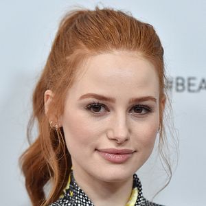 Foto Madelaine Petsch