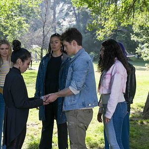 Foto Virginia Gardner