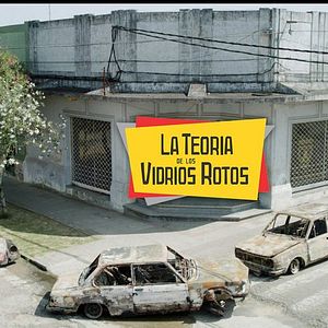 Foto La Teoria De Los Vidrios Rotos