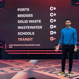 Foto Patriota no deseado con Hasan Minhaj