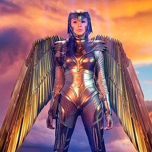 Foto Mujer Maravilla 1984