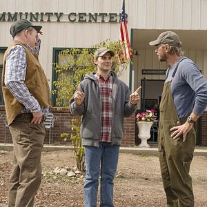 Foto Bless This Mess