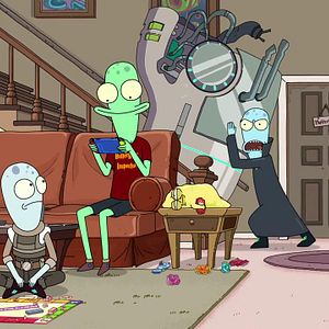 Foto Solar Opposites