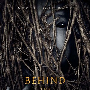 Foto Behind The Trees