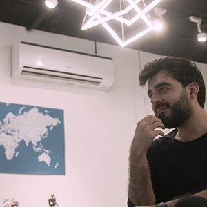 Foto El peligroso mundo de la comedia con Larry Charles