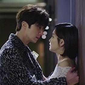 Foto Cenicienta y sus cuatro caballeros