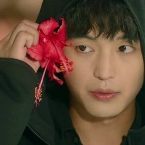 Foto Jefe Introvertido