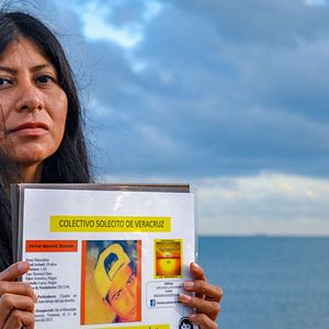 Foto Abrir la Tierra