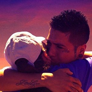 Foto Un abrazo de 3 minutos