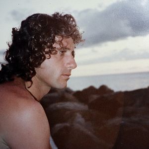 Foto Vilas: Serás lo que debas ser o no serás nada