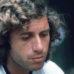 Foto Vilas: Serás lo que debas ser o no serás nada