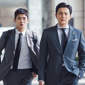 Foto Suits (versión coreana)