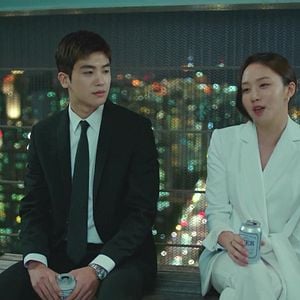 Foto Suits (versión coreana)