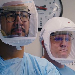 Foto Totally Under Control