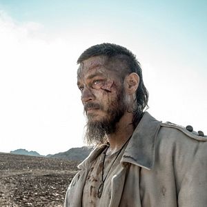 Foto Raised By Wolves (2020)