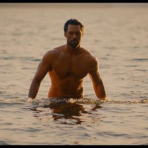 Foto What Lies Below